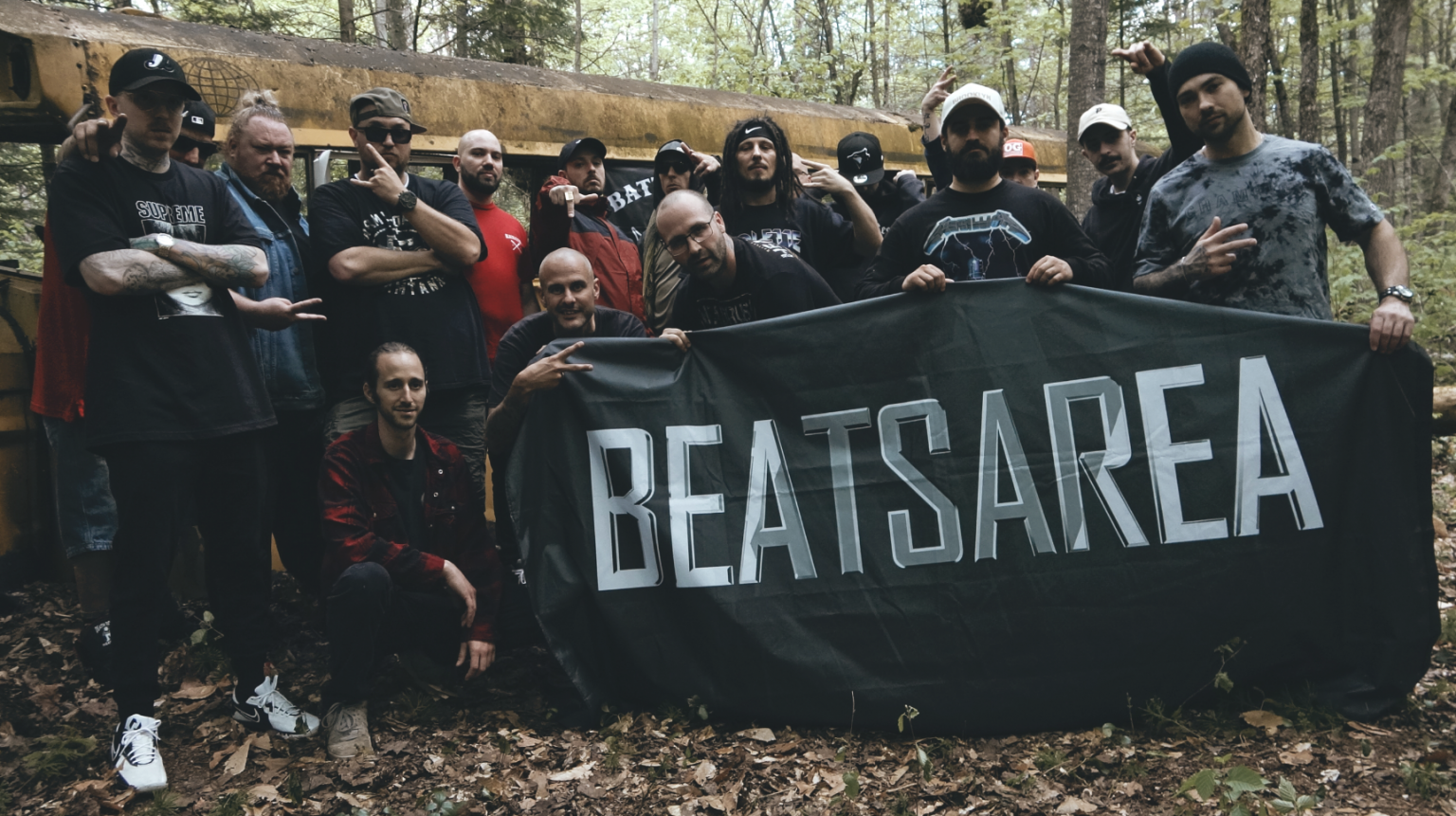 Photo de BeatsArea rassemble 16 rappeurs dans un seul morceau et c'est une dinguerie !