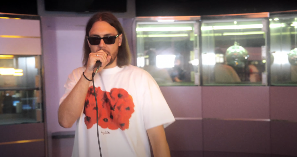 Photo de Vilo+ braque Le Coffre avec son single « Jon Snow »