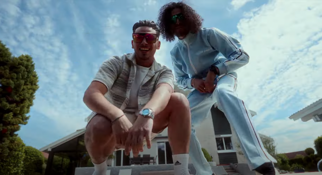 Photo de LBZ est chaud-bouillant dans son nouveau clip « BAWEE »