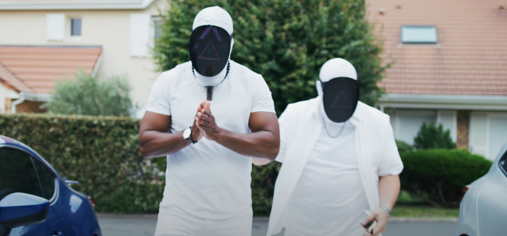 Photo de Le nouveau clip de NVM3K, « C'est de l'or ».