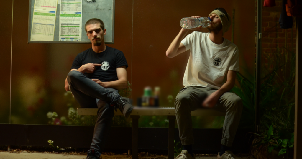 Le nouveau clip de ZooWav : « C’est chelou » Photo de Le nouveau clip de ZooWav : « C'est chelou »