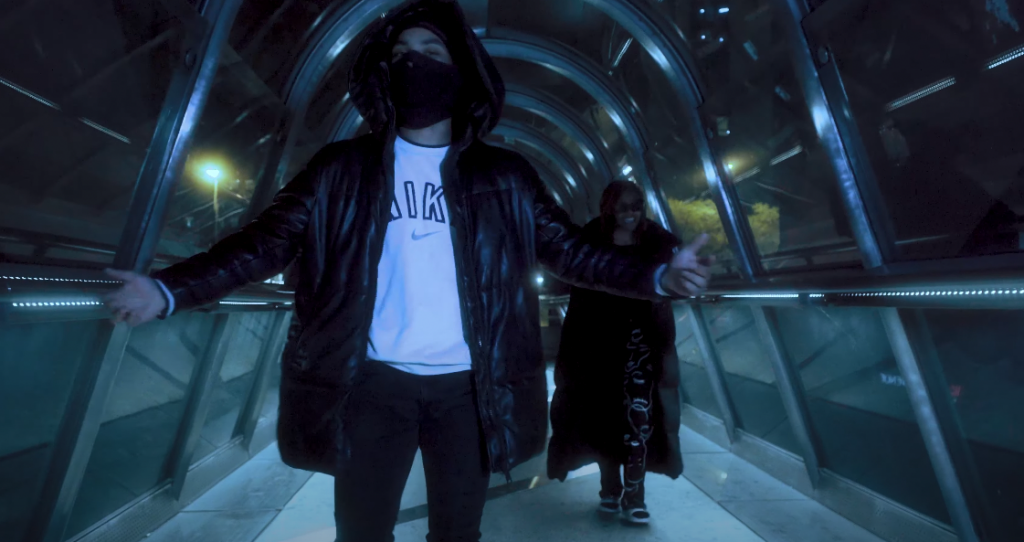 Photo de Le Dr et QUEEN en mode « West Indies »