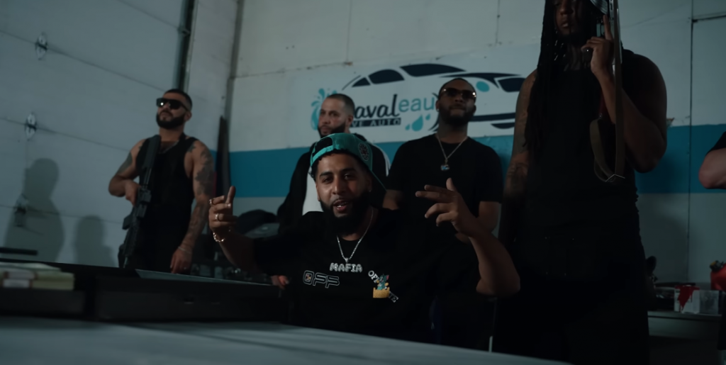 Photo de TALI-B vient mettre un peu de « CURRY » dans nos vies...