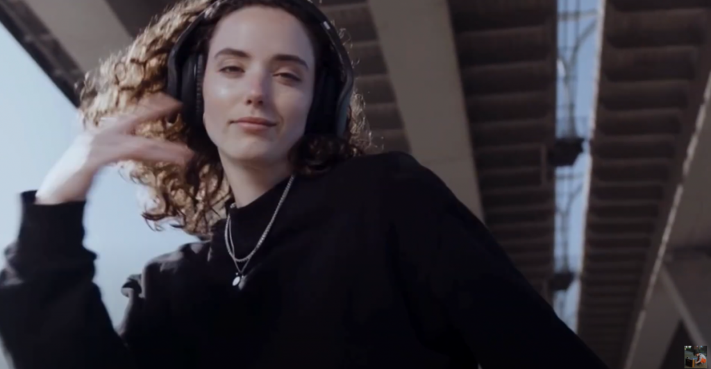 Photo de Découvrez "canvas", un morceau de musique intense d'Instant Classic