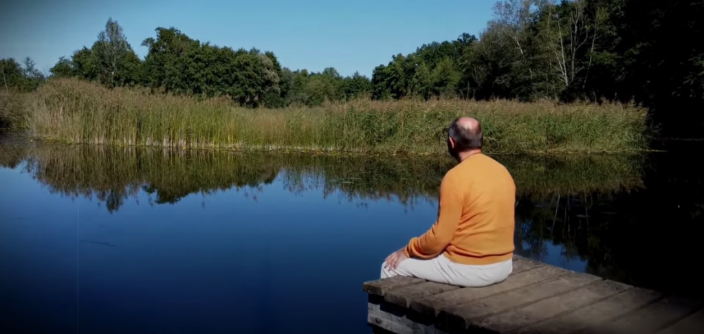 Photo de Entrez dans le monde poétique de Fabrice Pinel avec son nouveau clip « Astral »