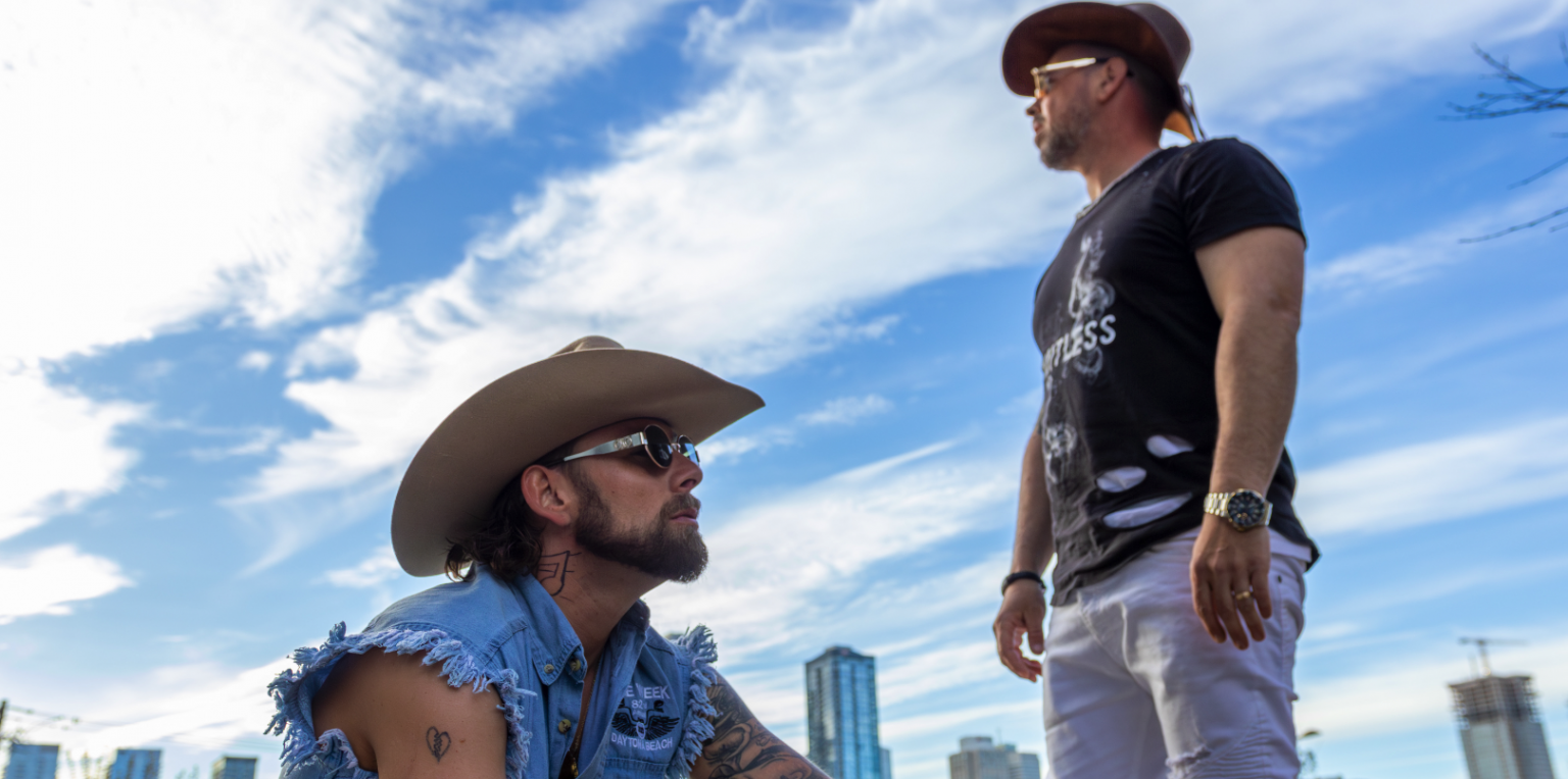 Photo de Les Country City Boyz sont de retour avec un second clip « Country Boy »