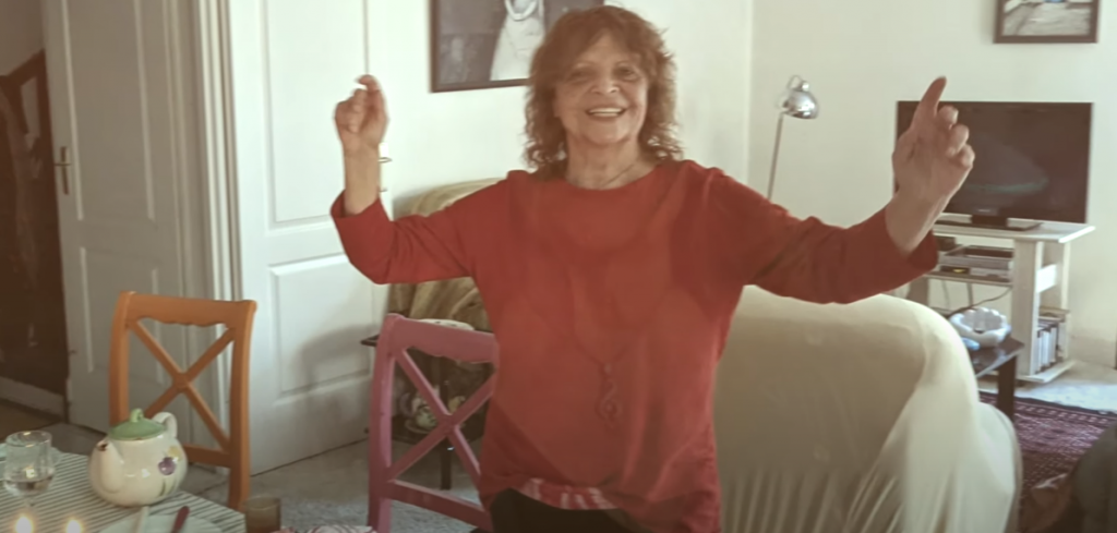 Pénétrez dans « UN MONDE DE FEMMES » avec le nouveau clip de Jacqueline Taïeb Photo de Pénétrez dans « UN MONDE DE FEMMES » avec le nouveau clip de Jacqueline Taïeb