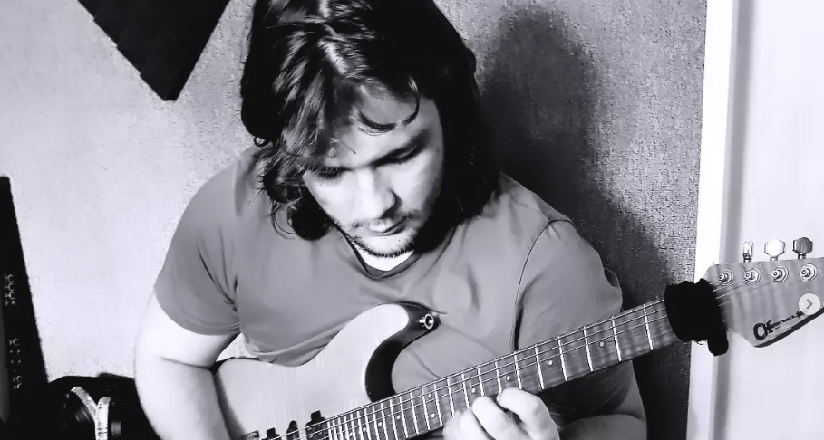 Photo de Exalted est de retour avec l'imposant « Man of steel »