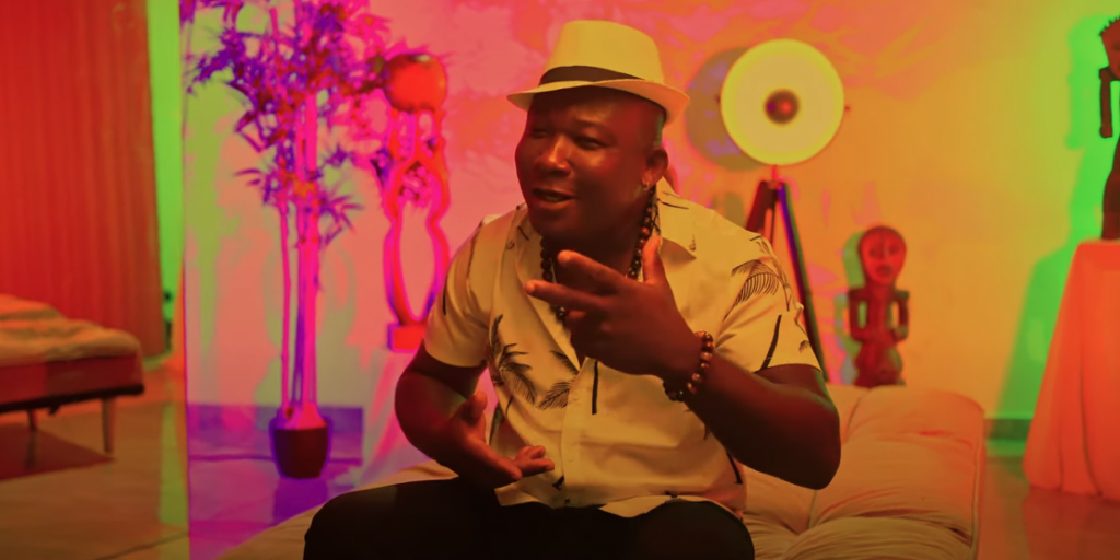 Erick Léger chante contre l’ « Hypocrisie » dans son nouveau clip Photo de Erick Léger chante contre l' « Hypocrisie » dans son nouveau clip