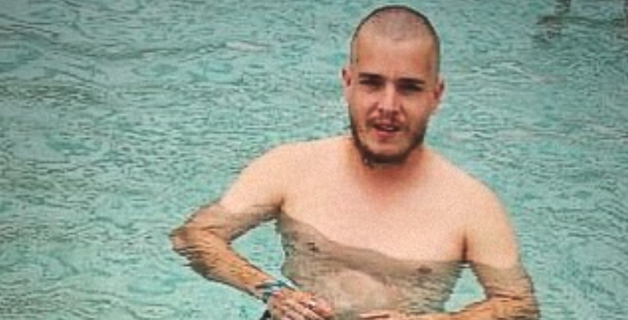 Photo de Damien José ouvre son cœur dans son nouveau clip « Je t’avais validé »