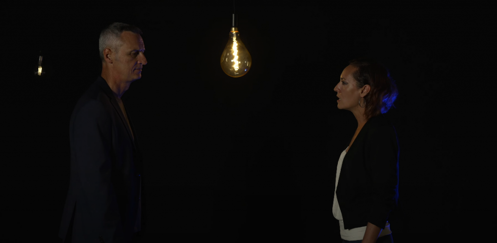 Photo de KAYMAX nous fait découvrir « L'enfer du décor » avec son nouveau clip