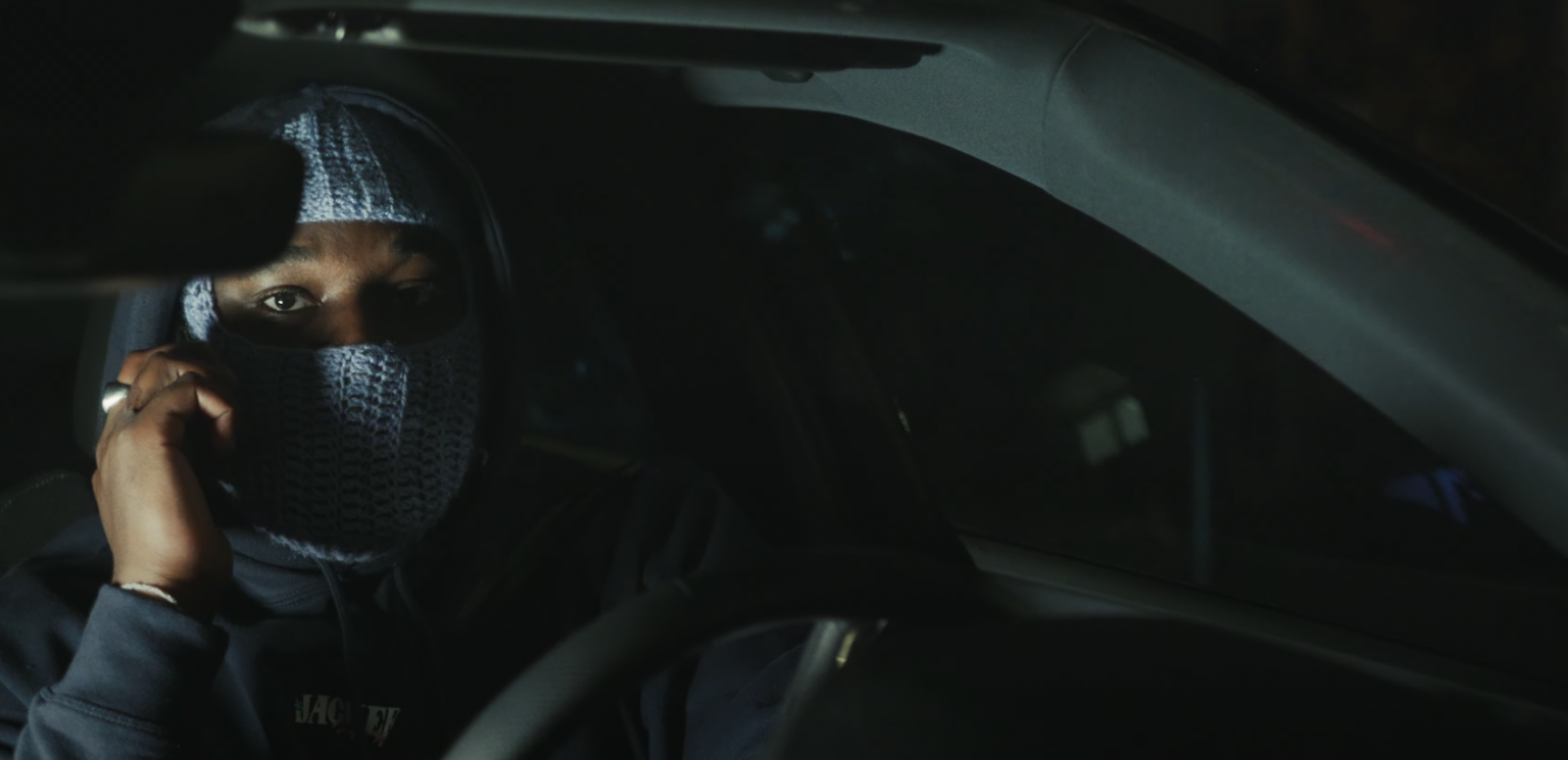 Photo de OJ Billz rappe pour la bonne cause dans « 100 R »