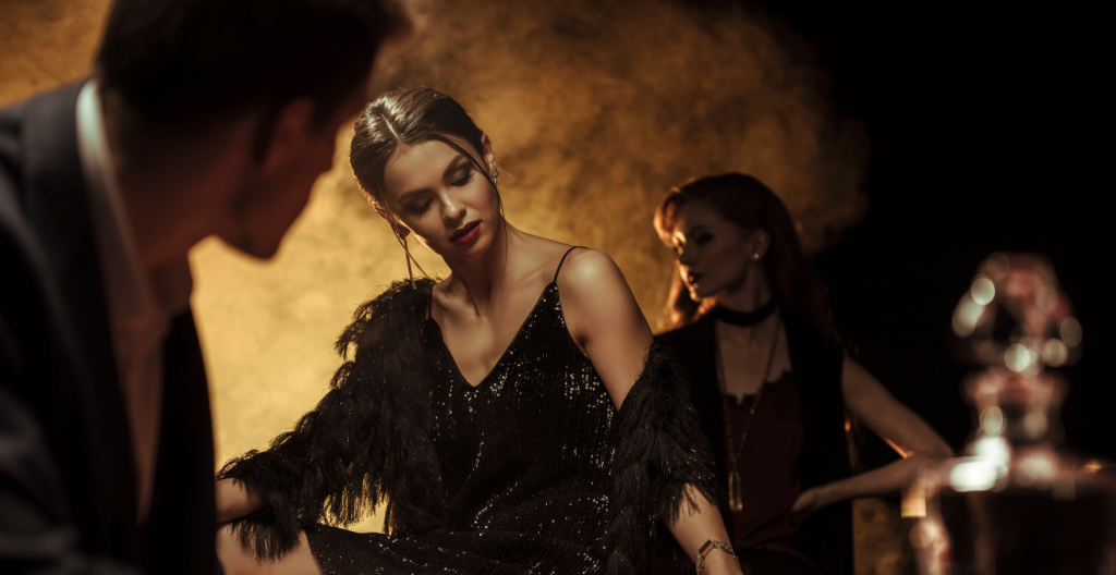 Photo de Code Riviera : les casinos dans le cadre des histoires d'espionnage dans le cinéma et la vie