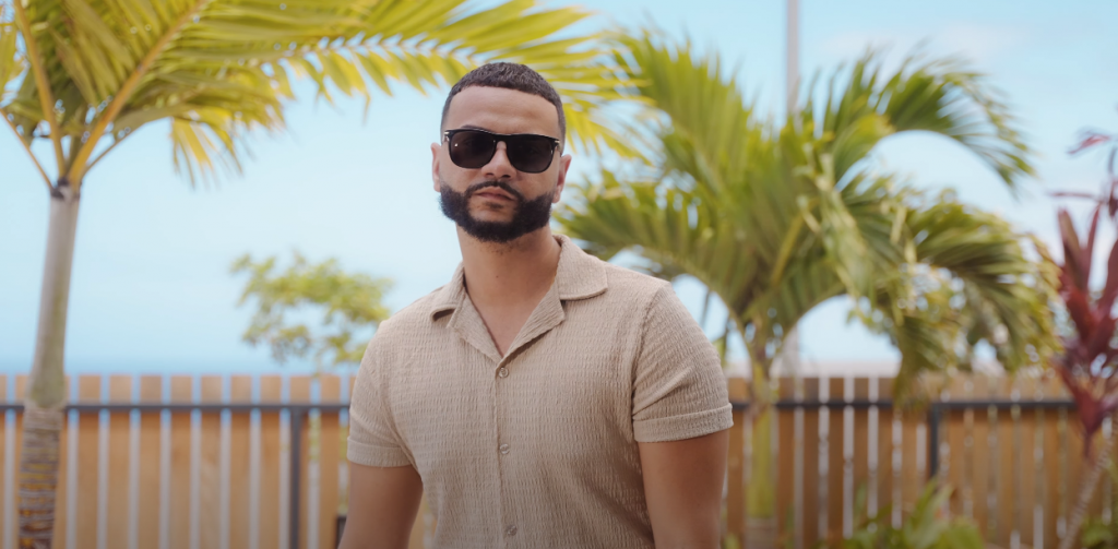 Photo de Goûtez à « La Mélo » de M.i.R, son nouveau clip