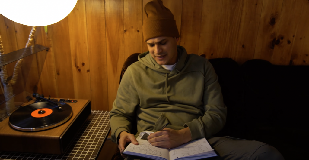 Dual-IT nous met des « Étoile(s) » plein les yeux avec son nouveau clip Photo de Dual-IT nous met des « Étoile(s) » plein les yeux avec son nouveau clip