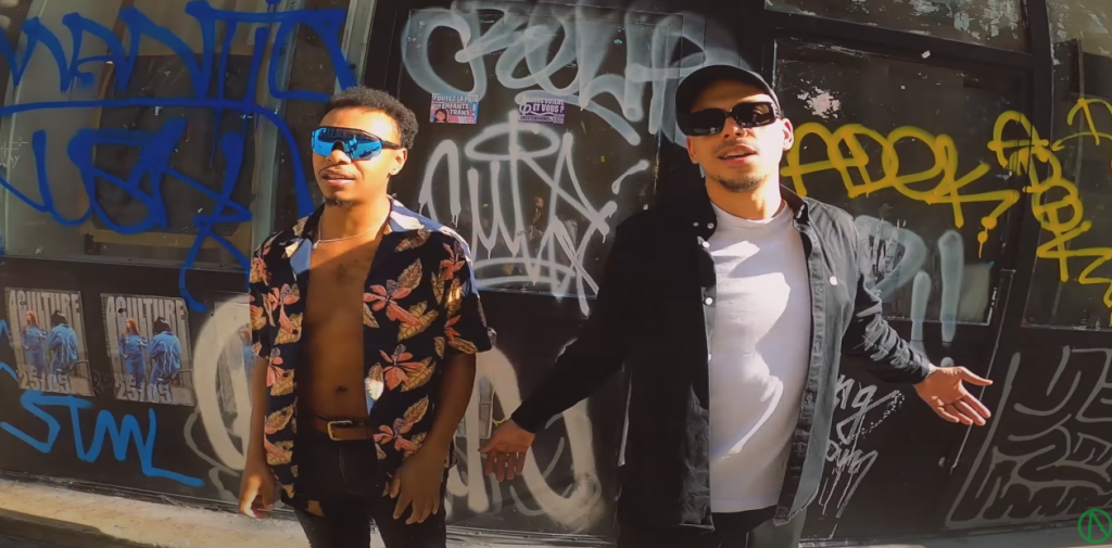 Photo de OA et RP en mode « RockStar » dans un clip détonant