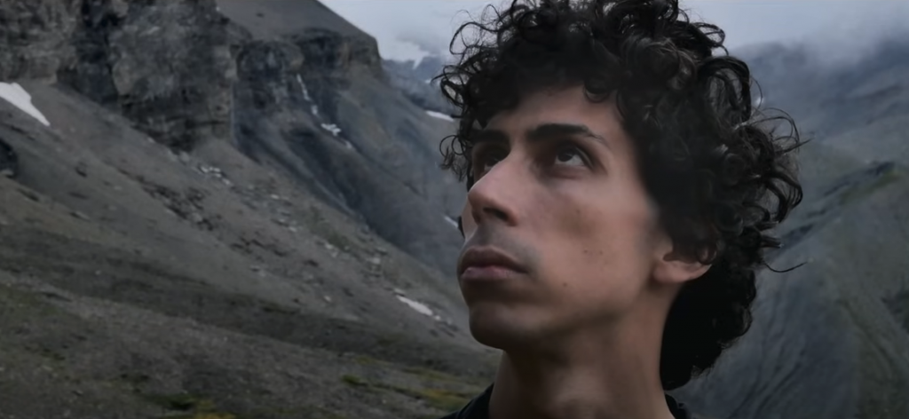 Nathan Zanagar nous invite au sublime avec « Occupe Toi »