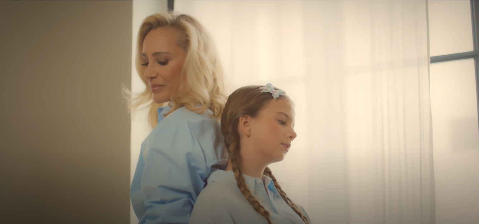 Photo de « Va Vis Deviens » : Andrea Ponti nous ensorcelle avec une ballade introspective