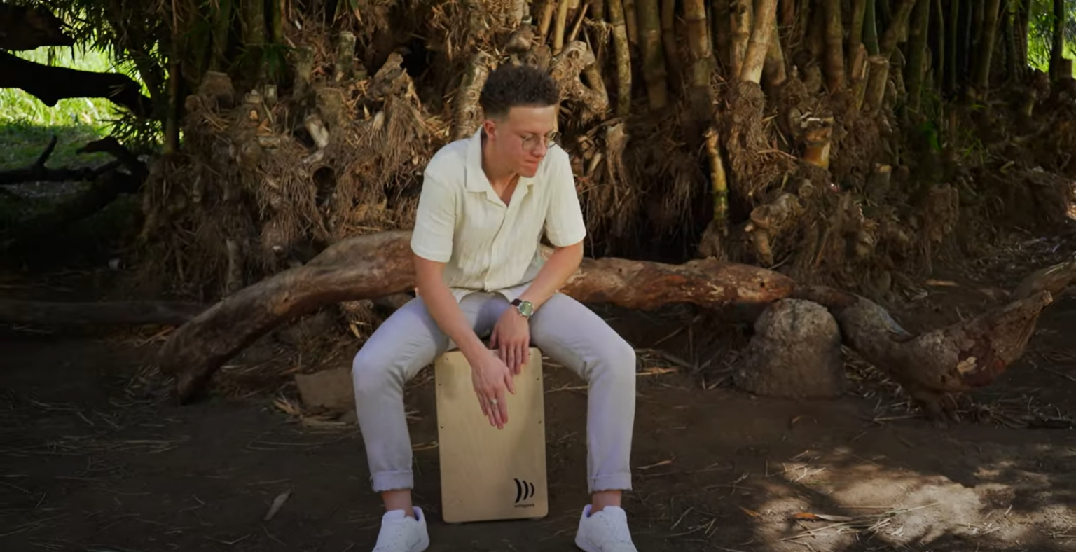 Photo de « Vi en roz’ » : Mayzo nous offre un groove vitaminé avec sa version de Piaf