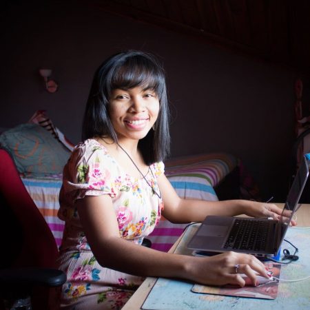 « Rom Pom Pom » : La Tempête Sensuelle de Peachy Baby