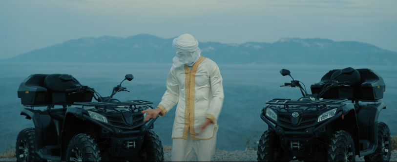 Alif sort « Désolé » : Entre ciels brûlants et cœurs refroidis