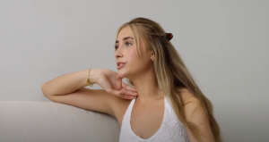 Lili Phillips : Entre OnlyFans, challenges extrêmes et polémiques, le parcours d’une star