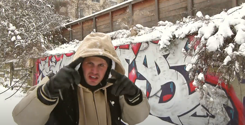 « Rêve Français » : Sir Kob éclaire l’ombre