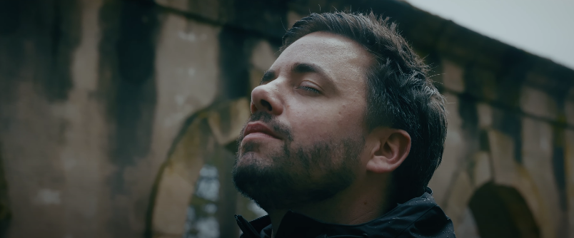 Mano – « Sous la pluie » : Quand l’amour se danse et s’écrit