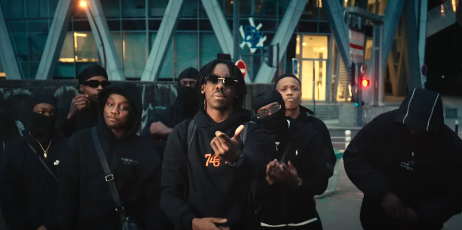 Photo de HOOD FLOW : H.Nevis tire dans le mille et vise le sommet