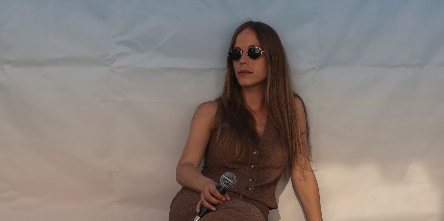 NELO – « Commande à l’univers » : messages célestes et marées intérieures