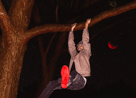 « Clap » : l’univers contrasté de Dodji