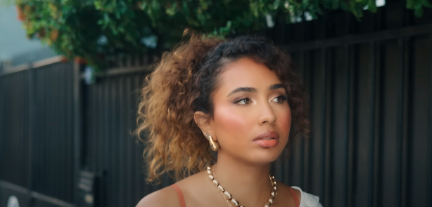 LOANA et « Criminel » feat POMPIS : Quand la force devient mélodie