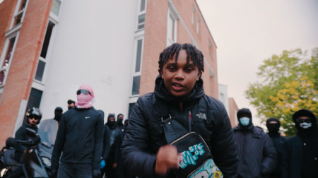 « VRAI MICROBE », l’instinct brut de Kosmo