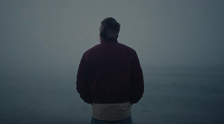 Chœurs et émotions : LUMAE reprend « Papa pourquoi tu pars »