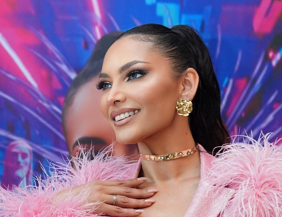 « Tourner la page » : Kassia Garcia choisit demain sans renier hier