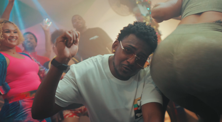 « Nan Nan » : Livency met le feu aux hanches